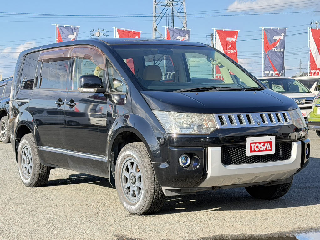 三菱 デリカＤ：５ Gﾅﾋﾞﾊﾟｯｹｰｼﾞ4WD