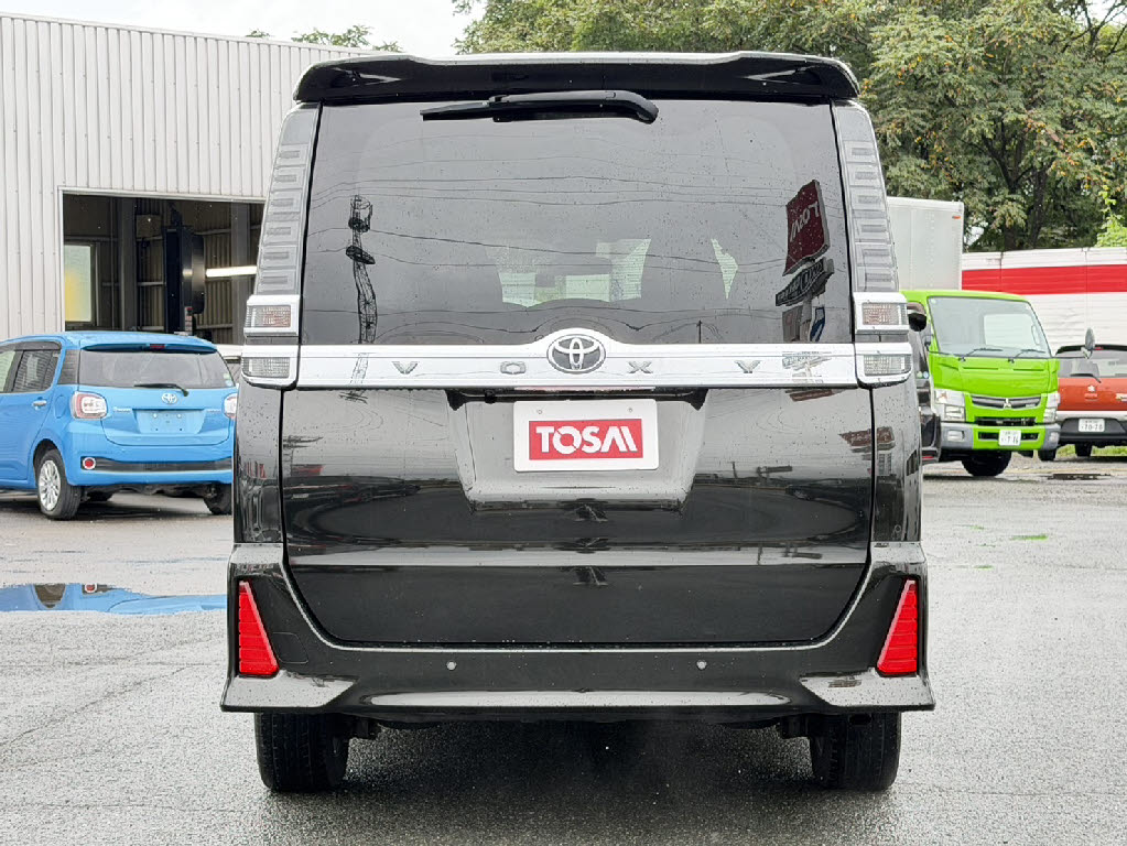 トヨタ ヴォクシー ZS 煌2