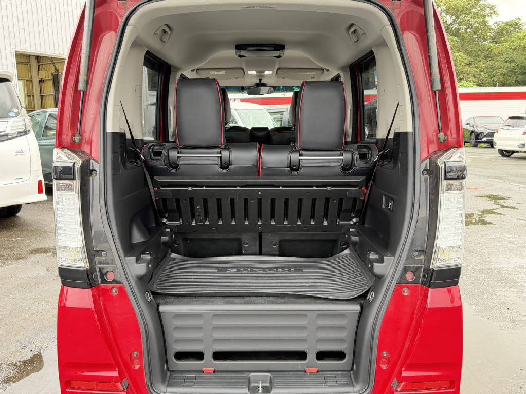 ホンダ Ｎ　ＢＯＸカスタム 2ﾄｰﾝｶﾗｰｽﾀｲﾙGﾀｰﾎﾞAﾊﾟｯｹｰｼﾞ