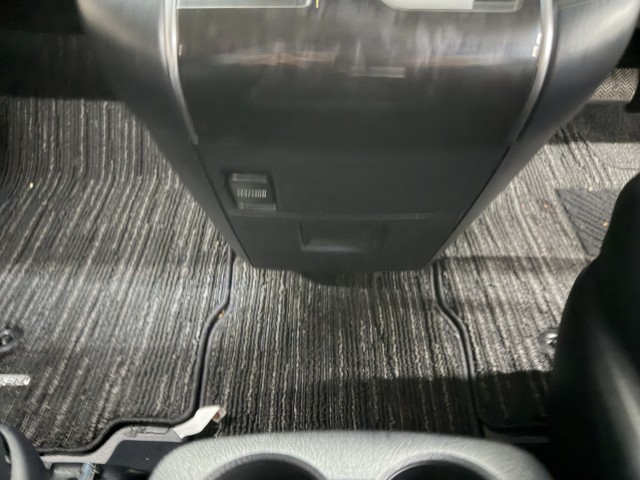 トヨタ アルファード Ｓ