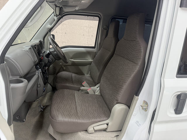 スズキ エブリイＶ A車　PA