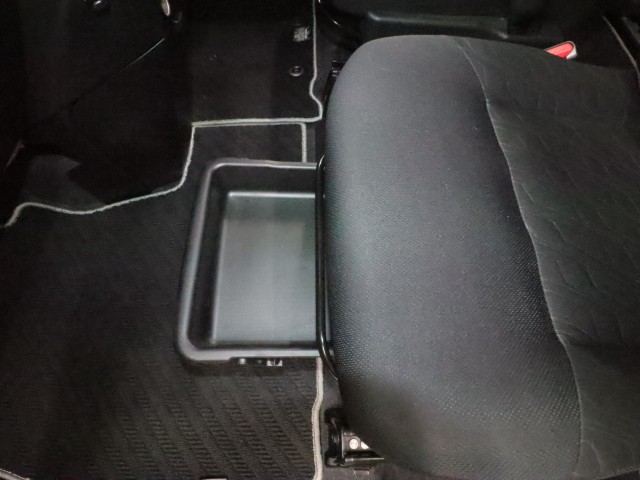 トヨタ ルーミー Gコージーエディション