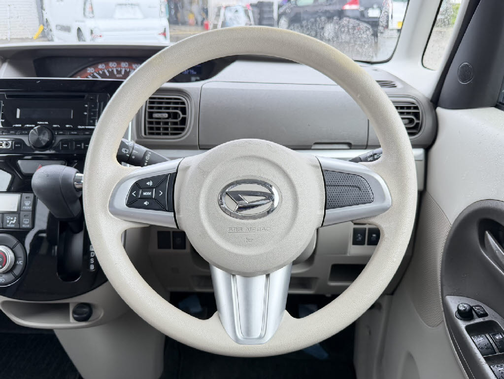 ダイハツ タント X SA2 4WD