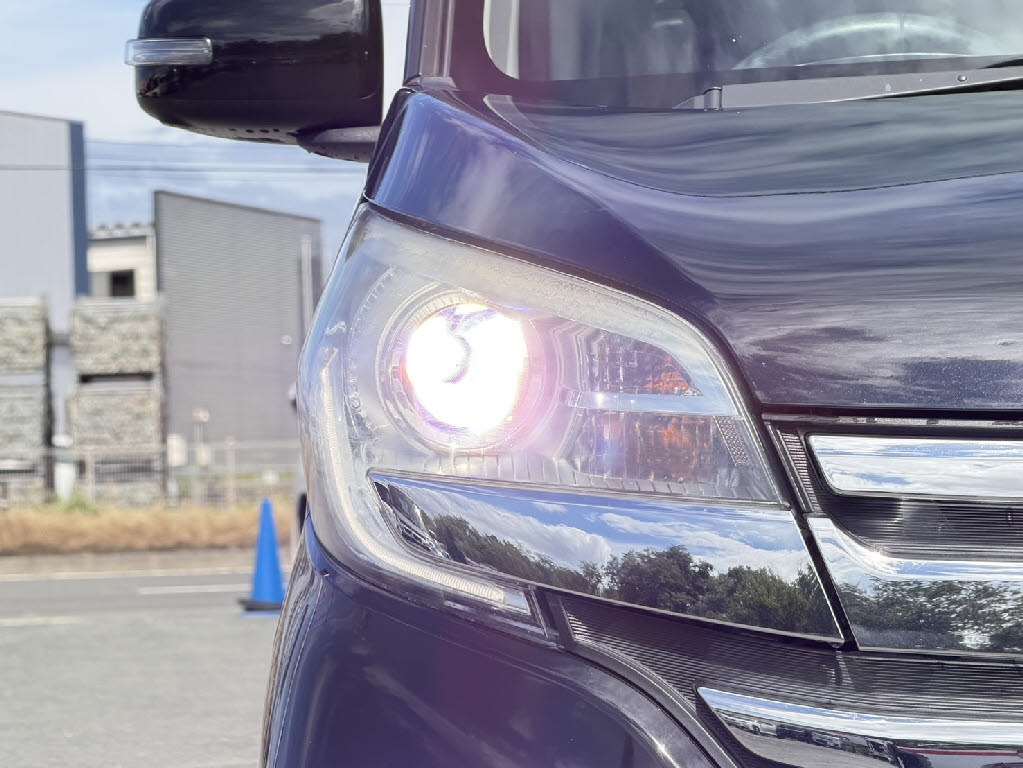 ニッサン デイズルークス ﾊｲｳｪｲｽﾀｰX Vｾﾚｸｼｮﾝ 4WD