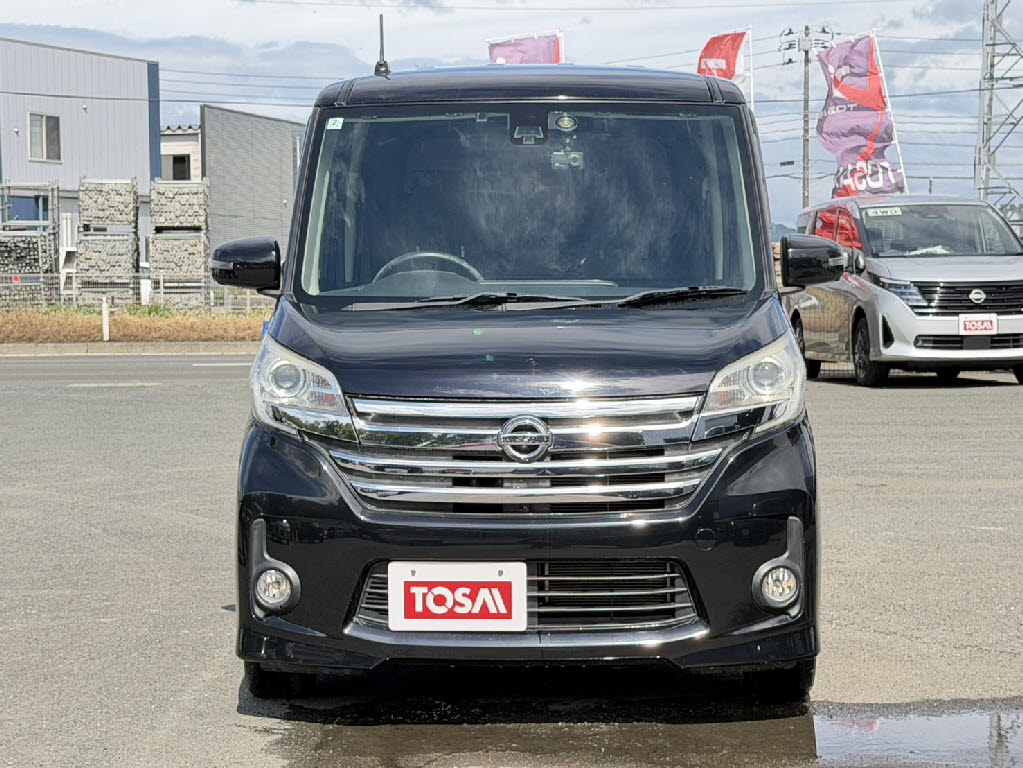 ニッサン デイズルークス ﾊｲｳｪｲｽﾀｰX Vｾﾚｸｼｮﾝ 4WD