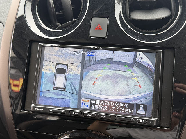 ニッサン ノート eパワーメダリスト