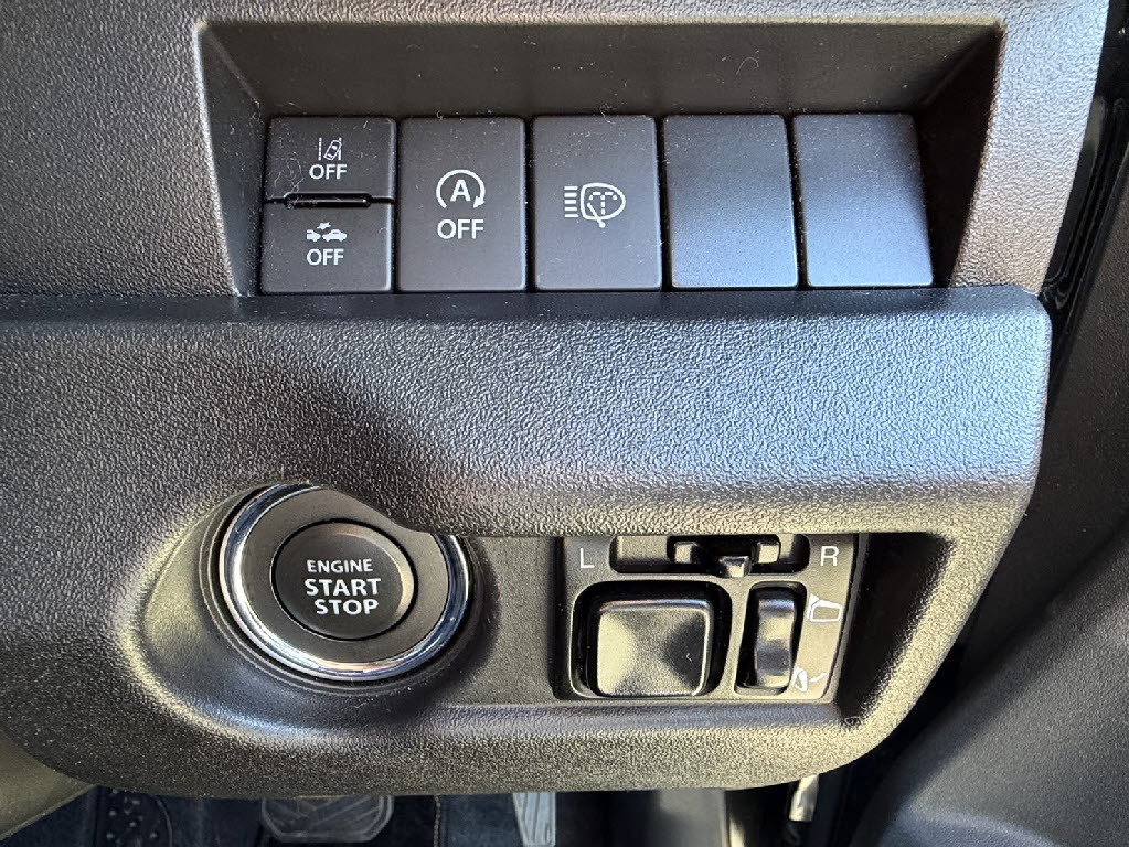 スズキ ジムニーＷ XC 4WD