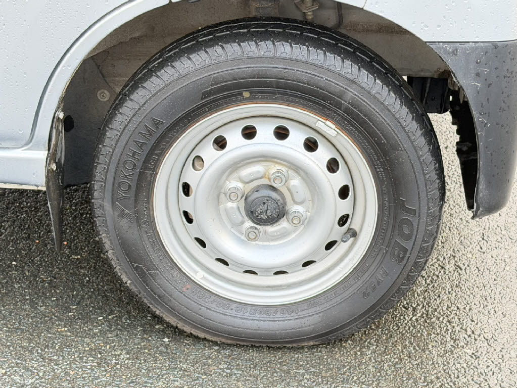 ダイハツ ハイゼットカーゴＶ ﾃﾞﾗｯｸｽSAⅢ 4WD