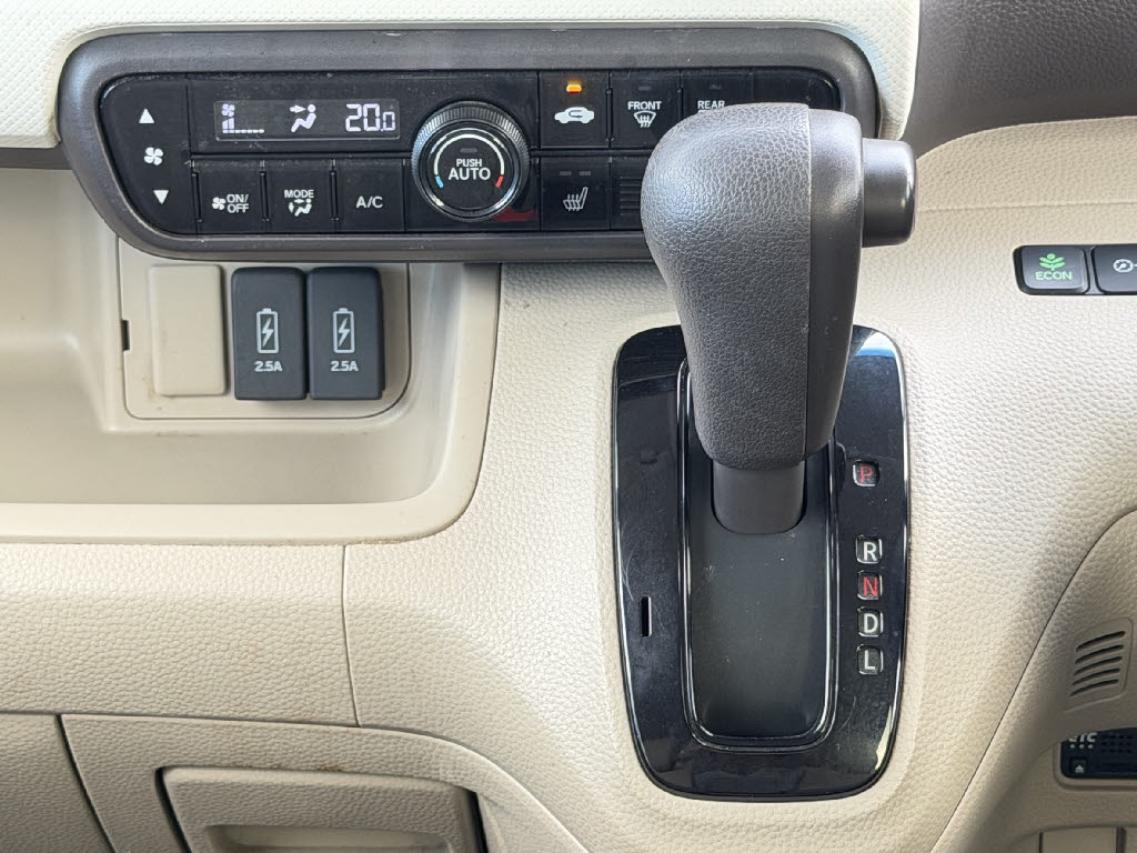 ホンダ Ｎ　ＢＯＸ G Lﾎﾝﾀﾞｾﾝｼﾝｸﾞ