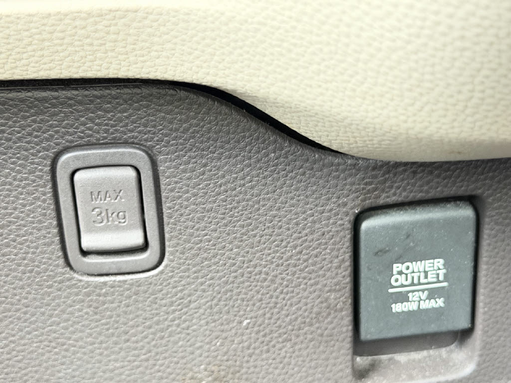 ホンダ Ｎ　ＢＯＸ G Lﾎﾝﾀﾞｾﾝｼﾝｸﾞ