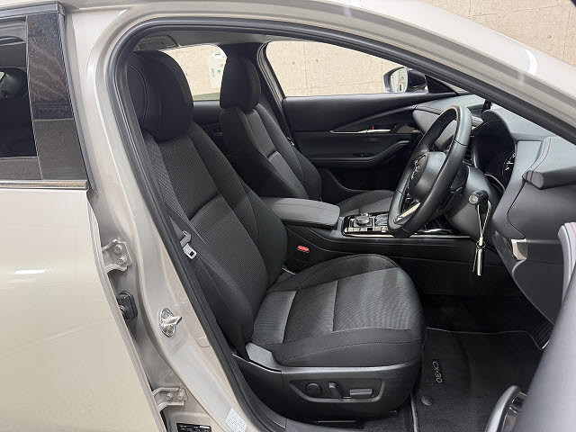 マツダ ＣＸ－３０ 20Sﾌﾞﾗｯｸﾄｰﾝｴﾃﾞｨｼｮﾝ