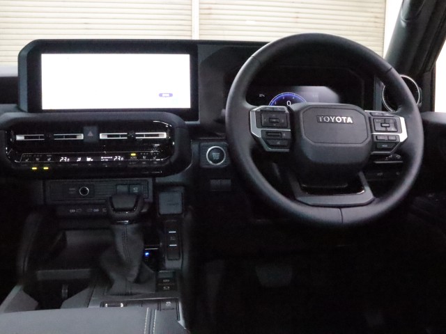 トヨタ ランドクルーザー ２５０　ＶＸ