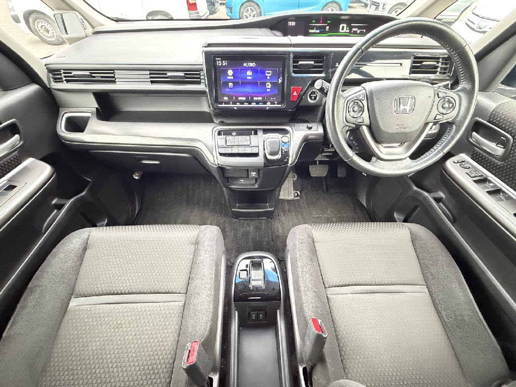 ホンダ ステップワゴン ｽﾊﾟｰﾀﾞHV G ﾎﾝﾀﾞｾﾝｼﾝｸﾞ