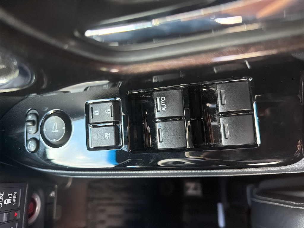 ホンダ Ｎ　ＢＯＸカスタム G Lﾎﾝﾀﾞｾﾝｼﾝｸﾞ