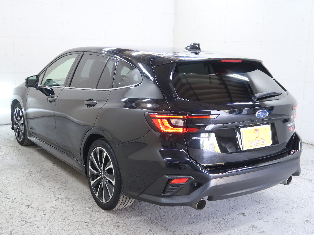 スバル レヴォーグ STIｽﾎﾟｰﾂEX