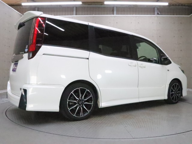 トヨタ ノア Ｓｉ Ｇ's
