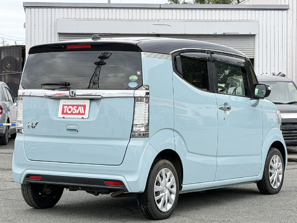 ホンダ Ｎ　ＢＯＸスラッシュ G・ﾀｰﾎﾞLｲﾝﾃﾘｱｶﾗｰﾊﾟｯｹｰｼﾞ 4WD