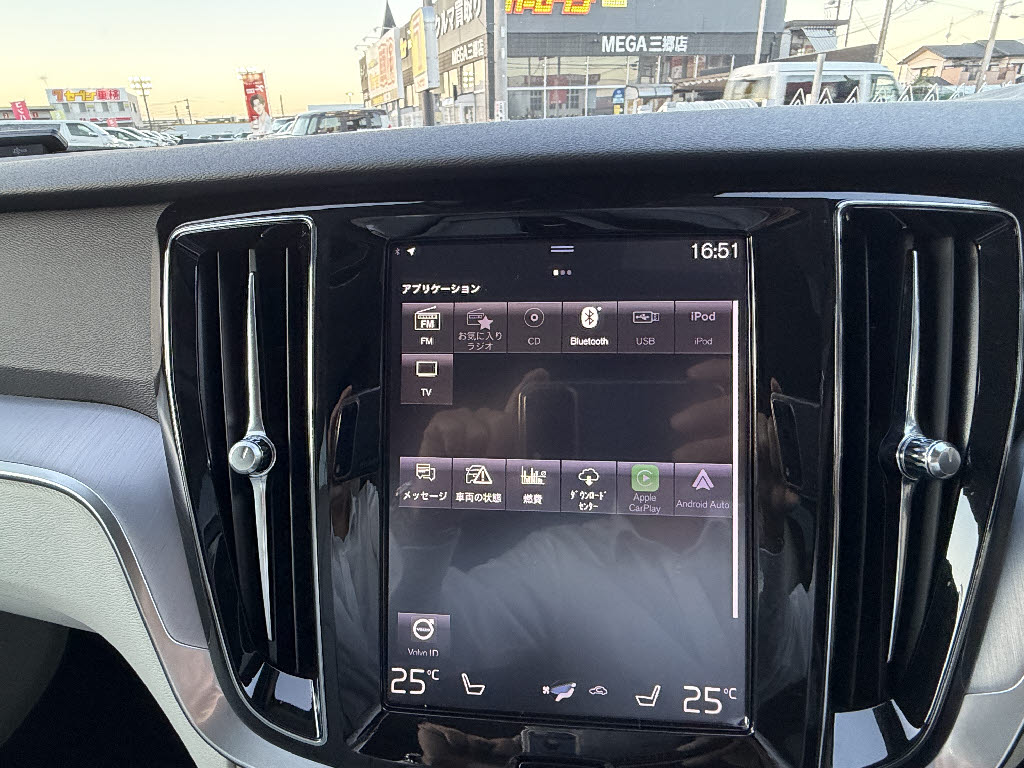 ボルボ ボルボ Ｓ６０ T4 モメンタム