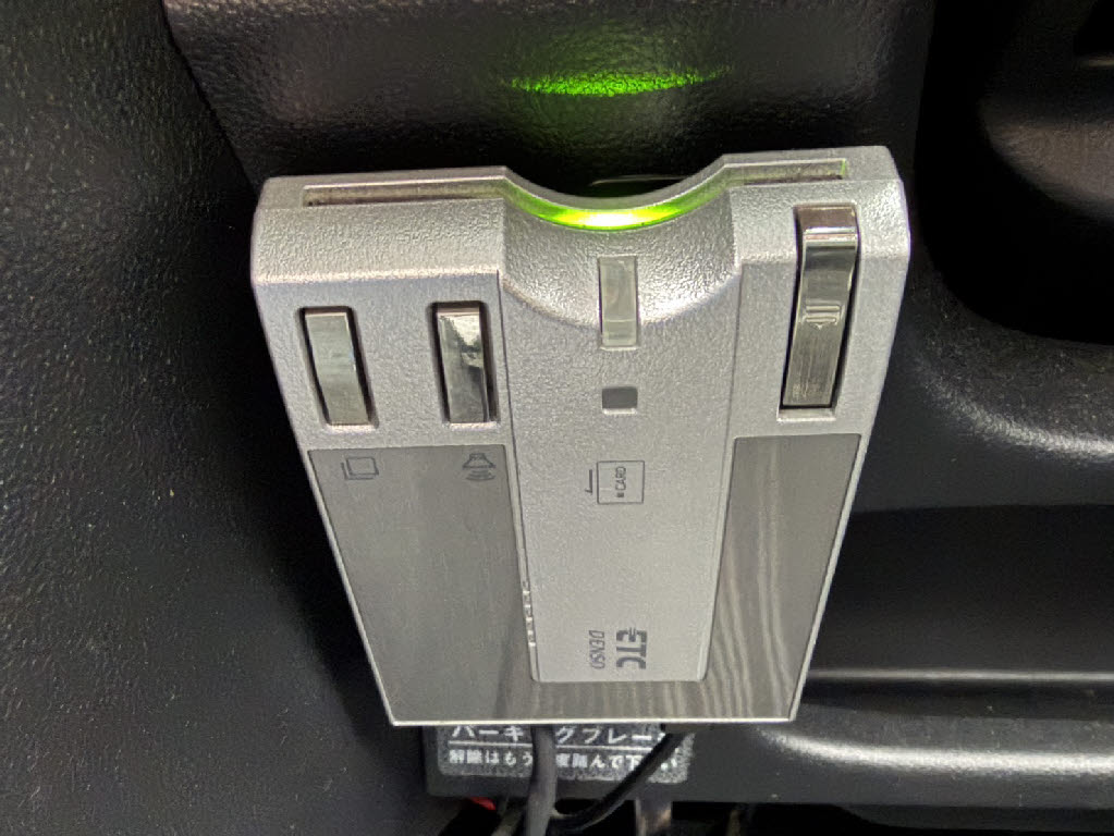 ダイハツ キャスト 4WD G SA2
