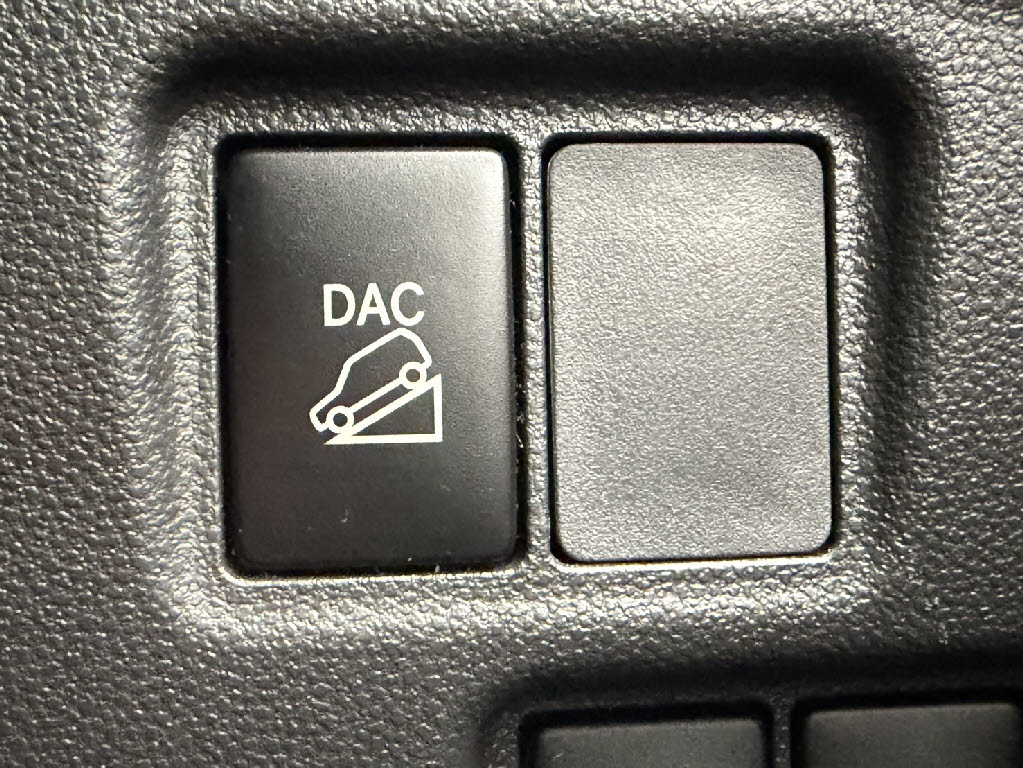 ダイハツ キャスト 4WD G SA2