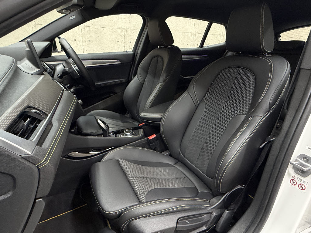 ＢＭＷ ＢＭＷ Ｘ２ Ｘドライブ２０ｉ　ＭスポーツＸ