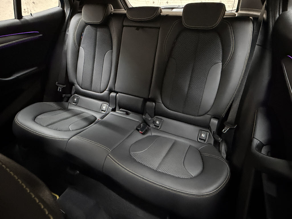 ＢＭＷ ＢＭＷ Ｘ２ Ｘドライブ２０ｉ　ＭスポーツＸ