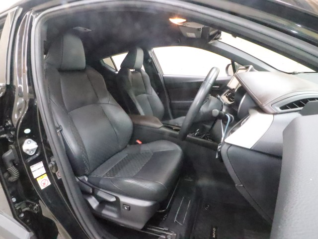 トヨタ Ｃ-ＨＲ Ｇ