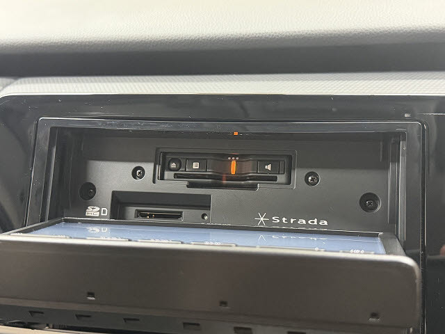 ホンダ ﾌｨｯﾄ e:HEV ﾍﾞｰｼｯｸ