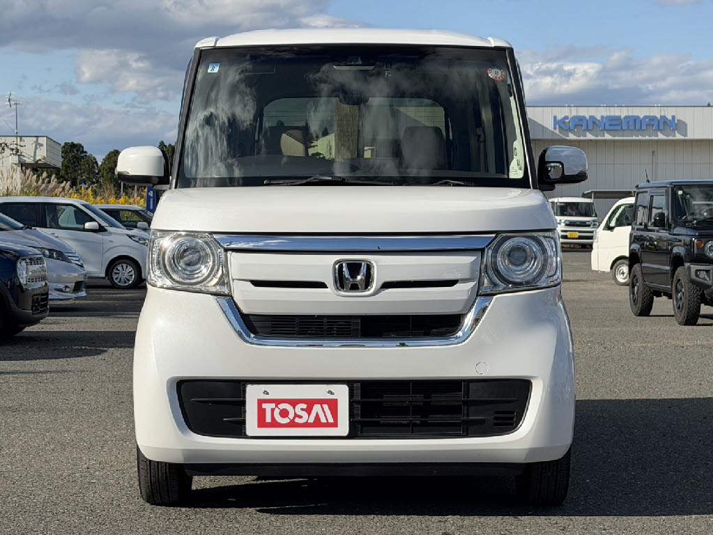 ホンダ Ｎ　ＢＯＸ Gﾎﾝﾀﾞｾﾝｼﾝｸﾞ 4WD
