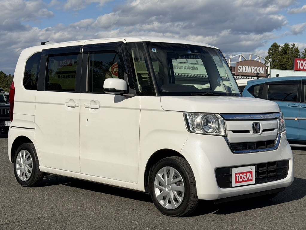 ホンダ Ｎ　ＢＯＸ Gﾎﾝﾀﾞｾﾝｼﾝｸﾞ 4WD