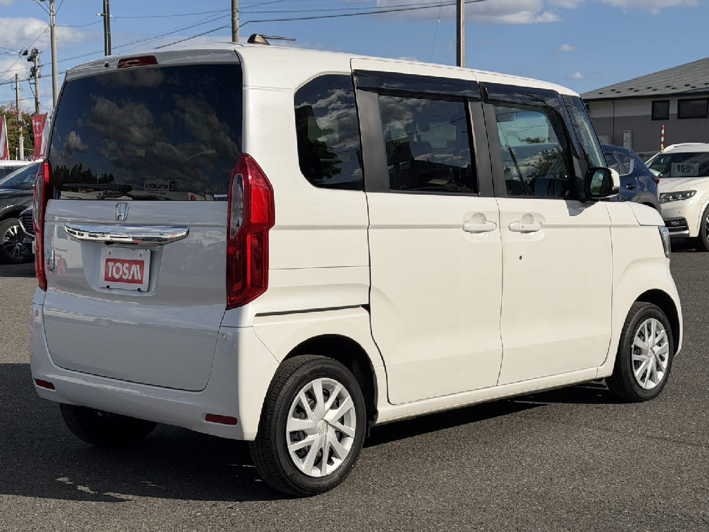 ホンダ Ｎ　ＢＯＸ Gﾎﾝﾀﾞｾﾝｼﾝｸﾞ 4WD
