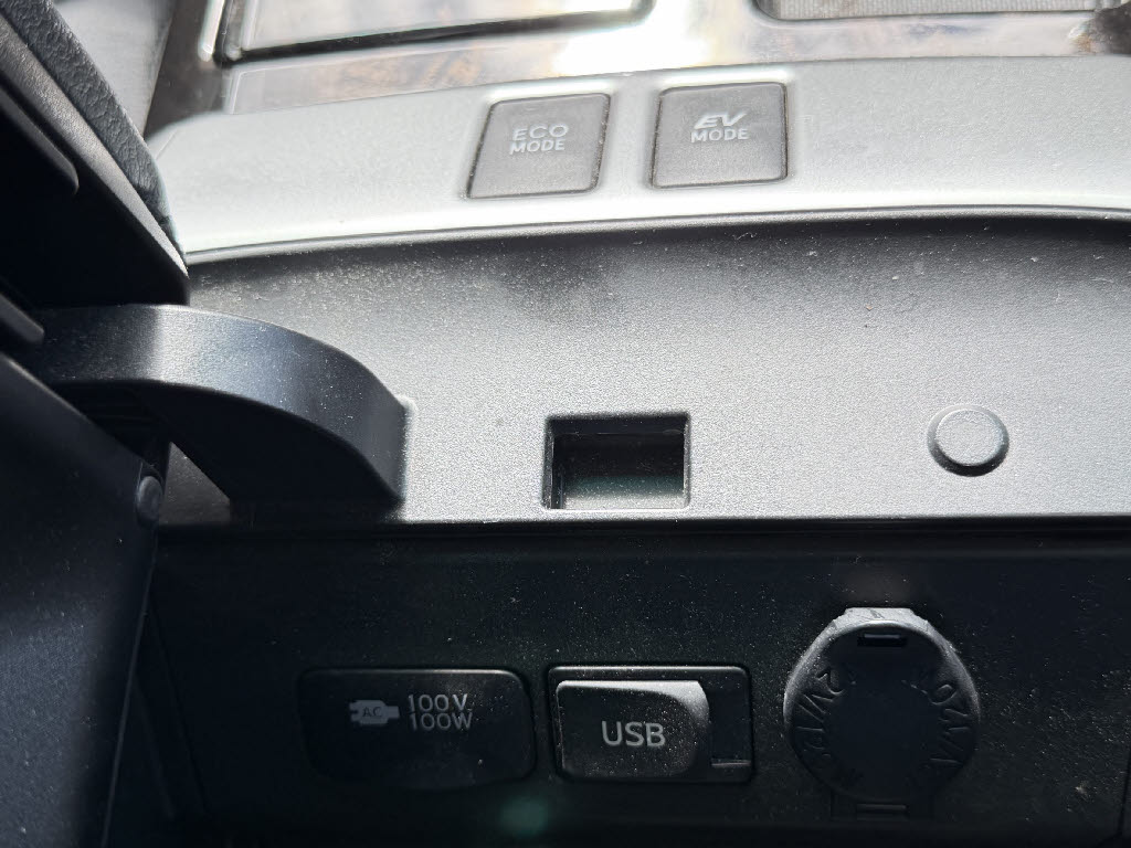 トヨタ ｳﾞｪﾙﾌｧｲｱﾊｲﾌﾞﾘｯﾄﾞ ZR 4WD