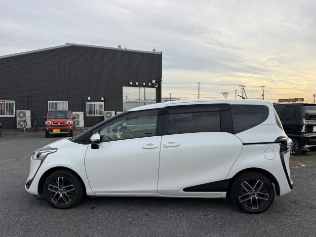 トヨタ シエンタ ﾌｧﾝﾍﾞｰｽGｾｰﾌﾃｨｴﾃﾞｨｼｮﾝ