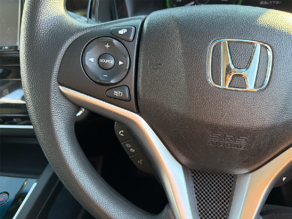 ホンダ シャトル ﾊｲﾌﾞﾘｯﾄﾞ 4WD