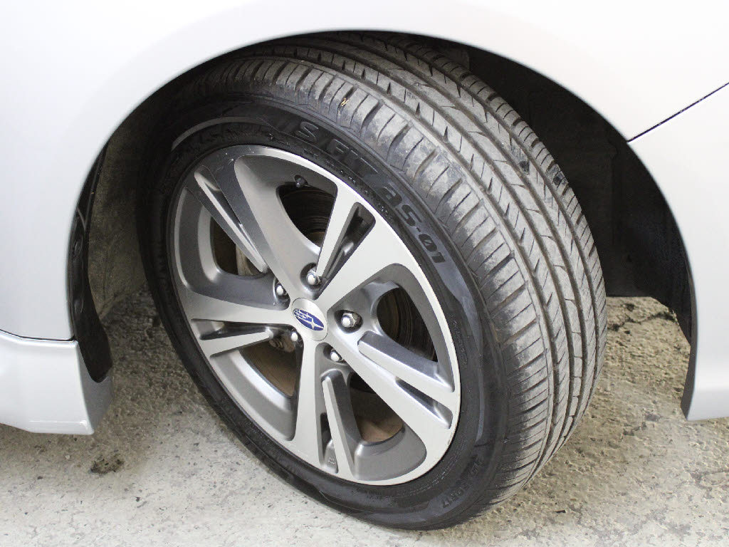スバル レヴォーグ 1.6GTｱｲｻｲﾄ 4WD