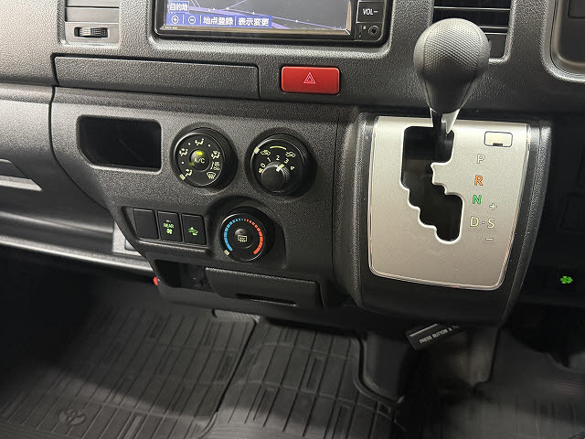トヨタ ハイエースＶ DX GLパッケージ