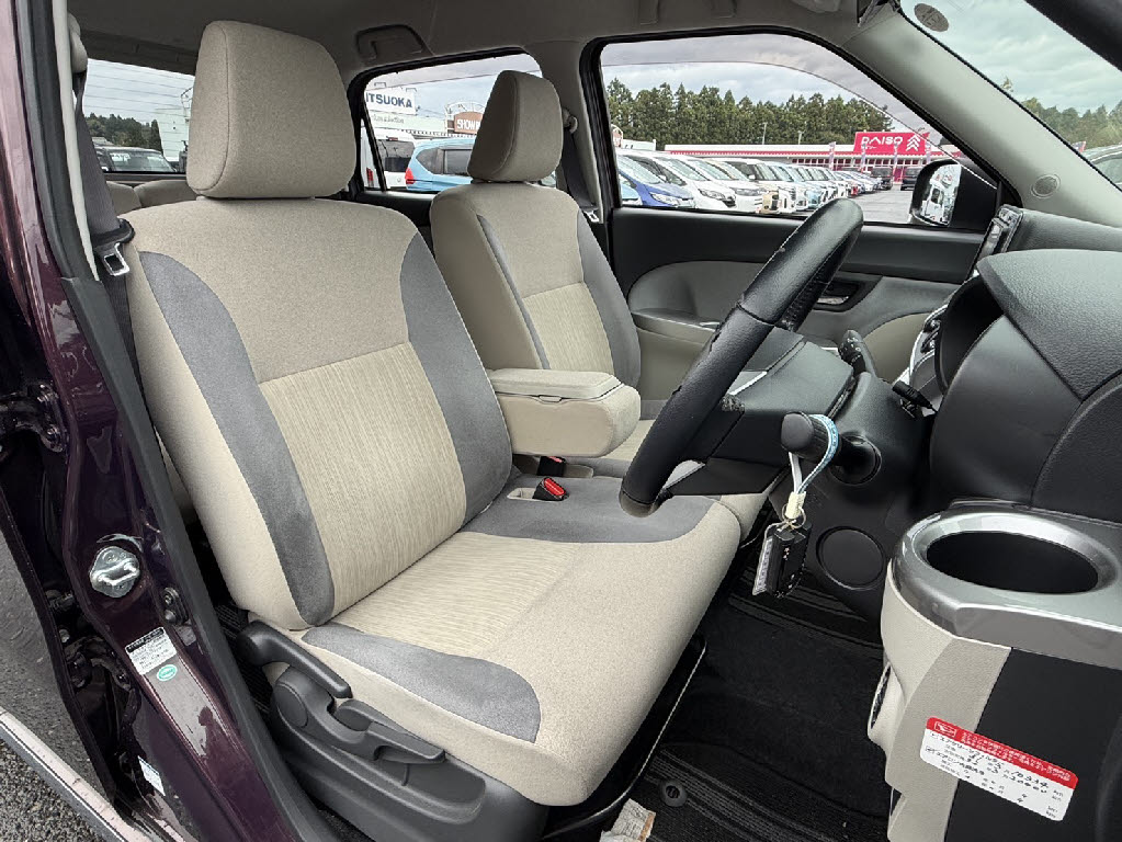 ダイハツ キャスト ｽﾀｲﾙG SAⅡ 4WD