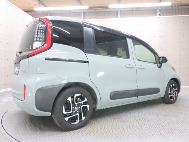トヨタ ｼｴﾝﾀ ﾊｲﾌﾞﾘｯﾄﾞ Ｚ