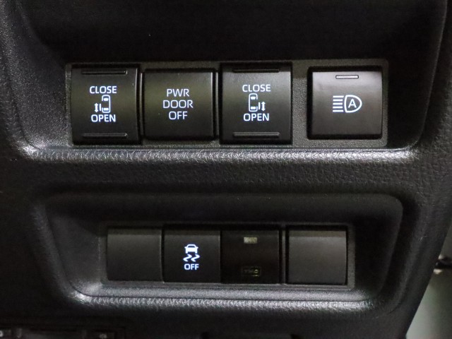 トヨタ ｼｴﾝﾀ ﾊｲﾌﾞﾘｯﾄﾞ Ｚ