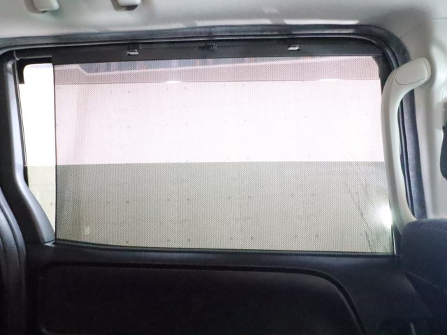 トヨタ ヴォクシー ＺＳ煌２