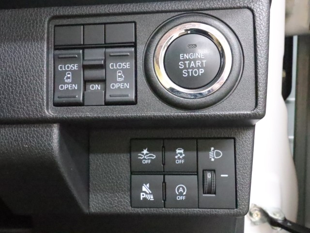 ダイハツ ムーヴキャンバス ストライプＸ