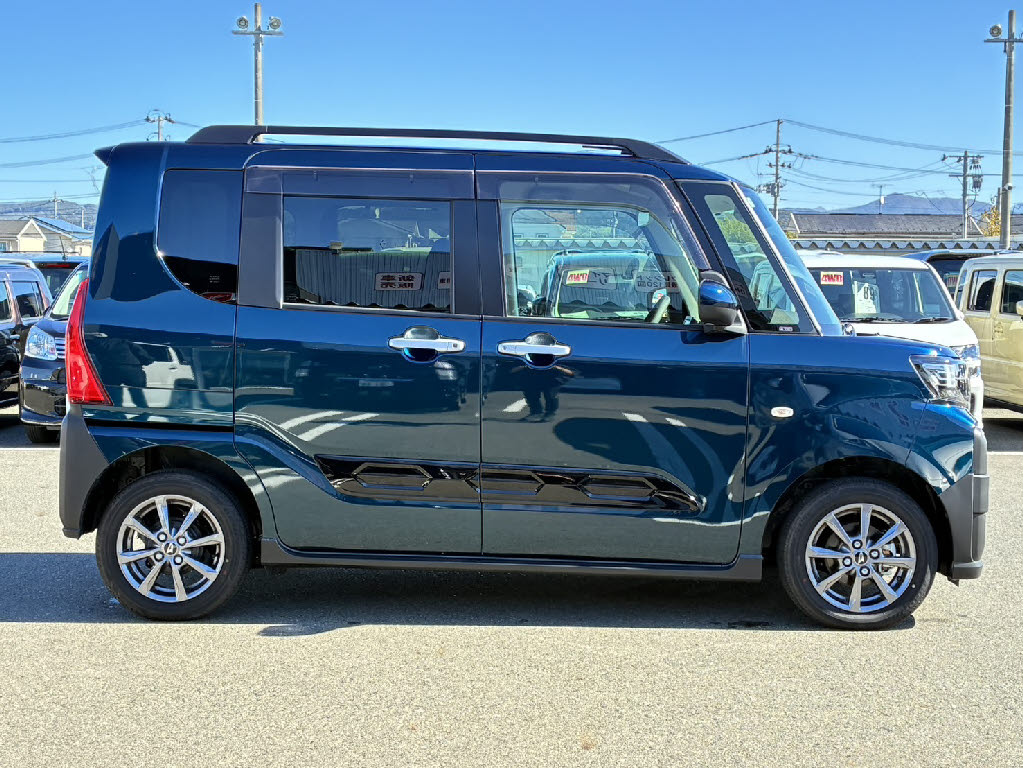 ダイハツ タント ファンクロス ﾌｧﾝｸﾛｽ 4WD