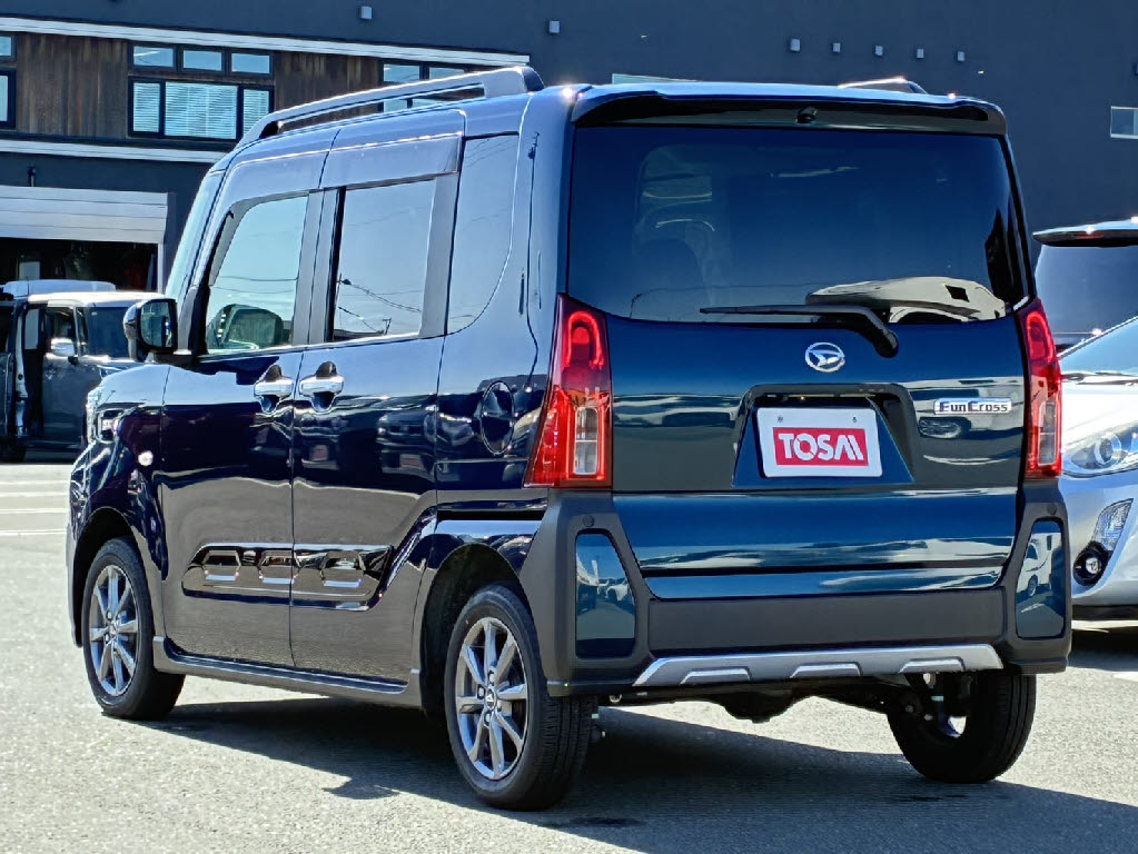 ダイハツ タント ファンクロス ﾌｧﾝｸﾛｽ 4WD