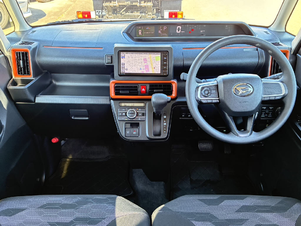 ダイハツ タント ファンクロス ﾌｧﾝｸﾛｽ 4WD