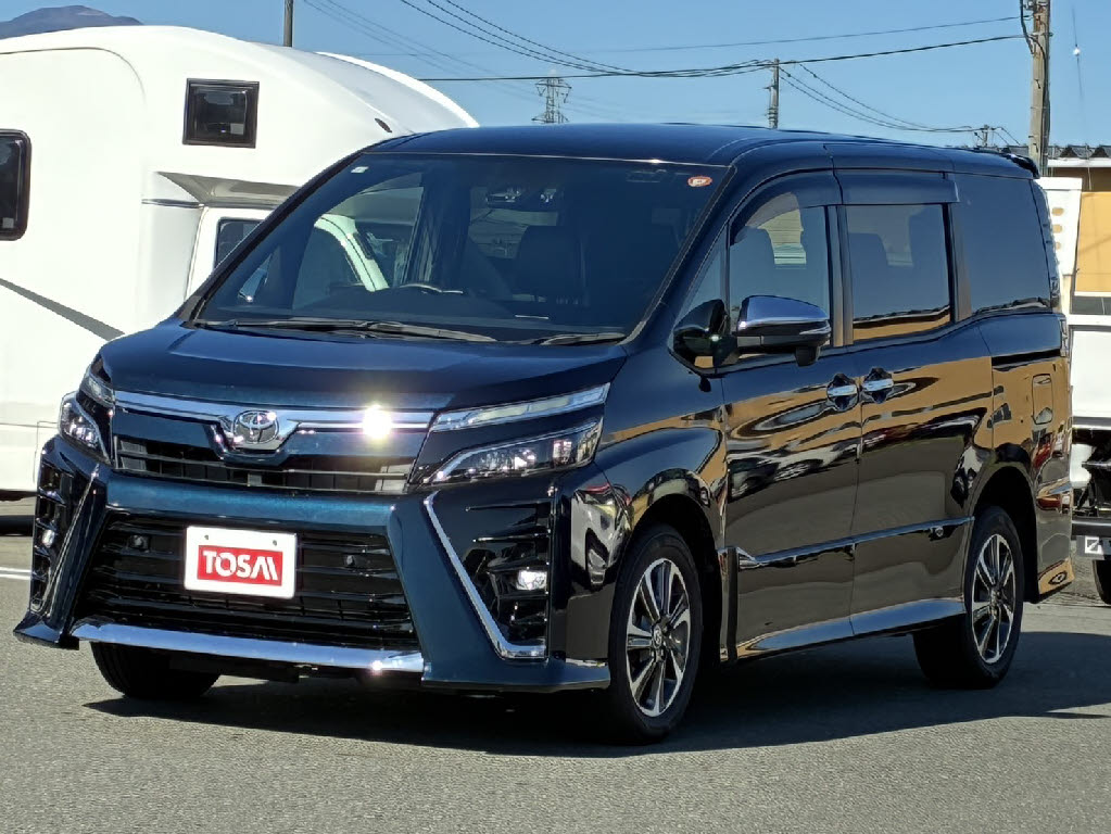 トヨタ ヴォクシー ZS 煌Ⅲ 4WD