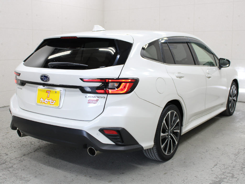 スバル レヴォーグ STIスポーツ EX 4WD