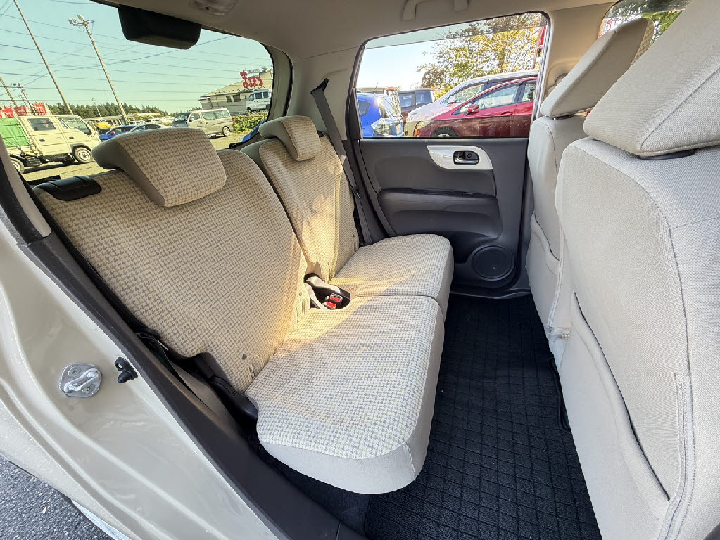 ホンダ Ｎ－ＯＮＥ ｽﾀﾝﾀﾞｰﾄﾞ L ﾎﾜｲﾄｸﾗｯｼ-ｽﾀｲﾙ 4WD