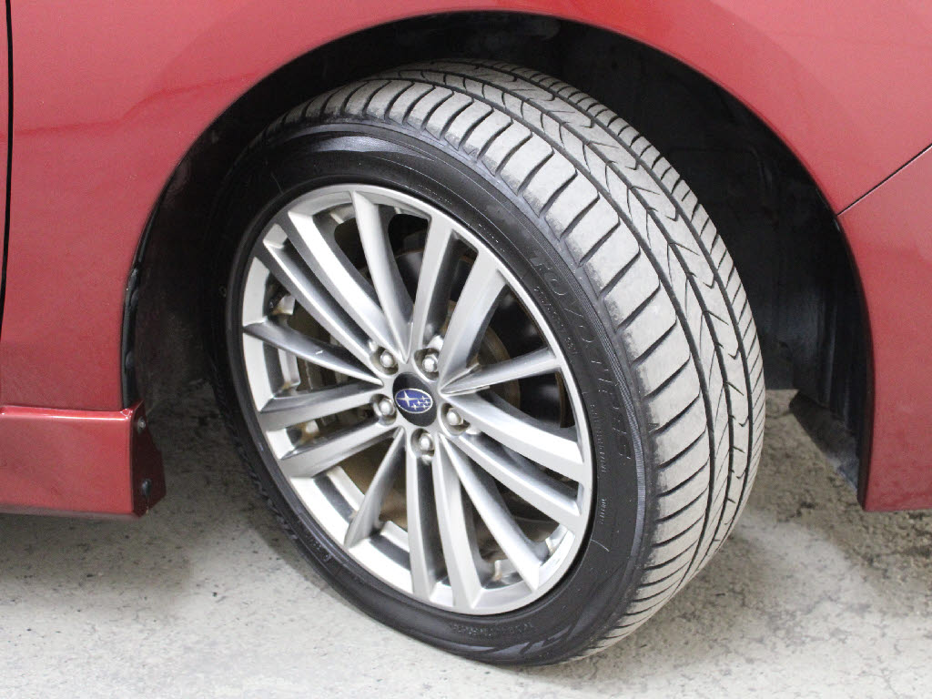 スバル インプレッサスポーツ 2.0i-Sアイサイト 4WD