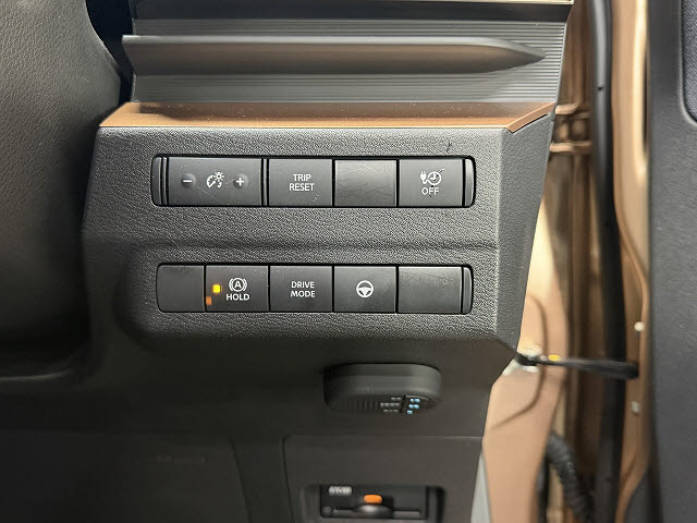 ニッサン サクラ G