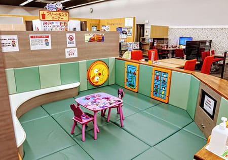 カーセブンMEGA三郷店